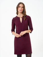 ABITO CON MANICHE A TRE QUARTI E FIBBIA BORDEAUX
